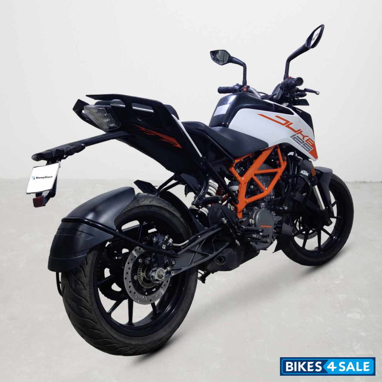 KTM Duke 125