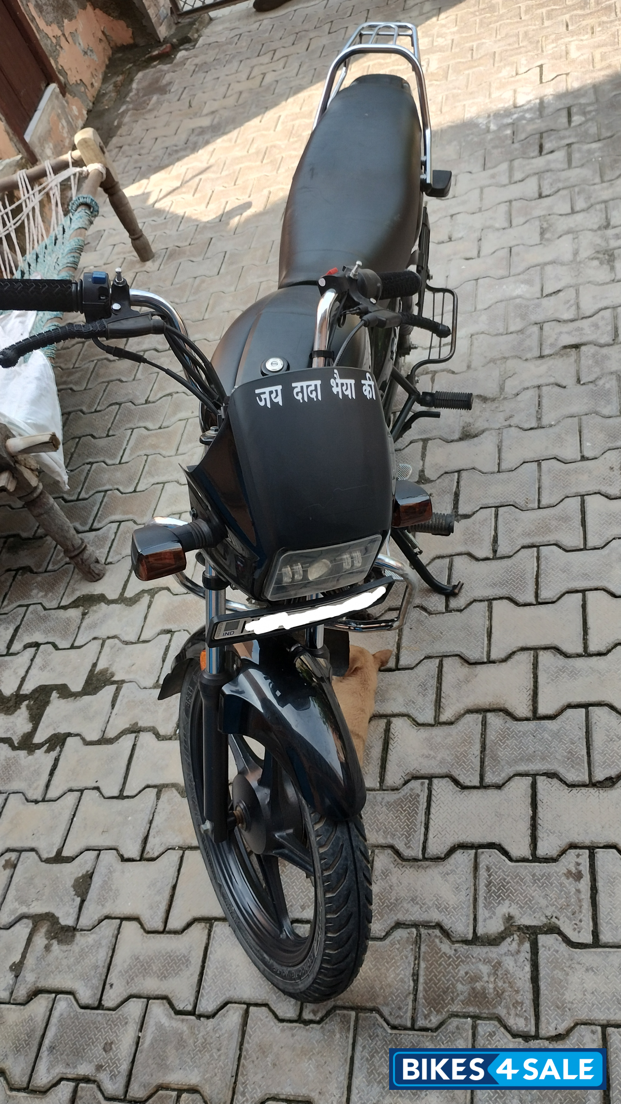 Black Hero Splendor Plus Black and Accent