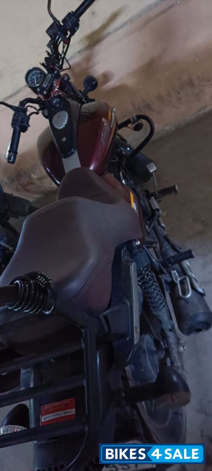 Cosmic Red Bajaj Avenger Street 150