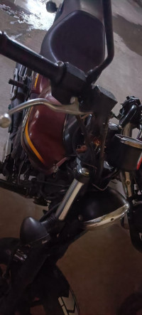 Cosmic Red Bajaj Avenger Street 150