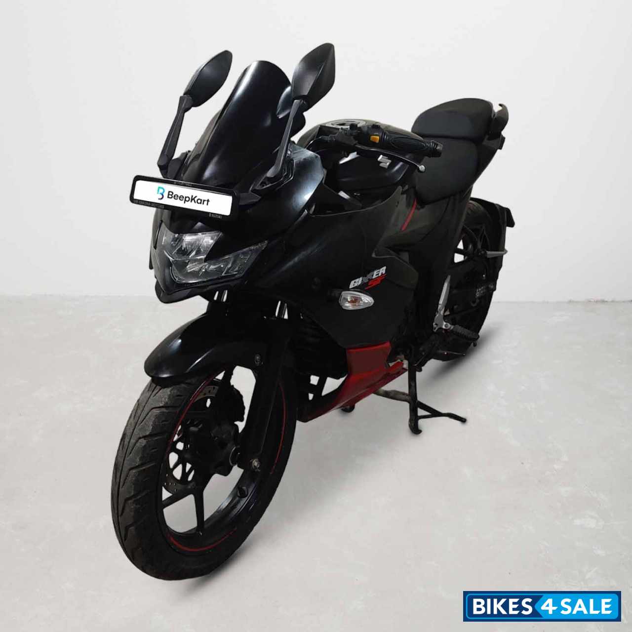 Suzuki Gixxer SF