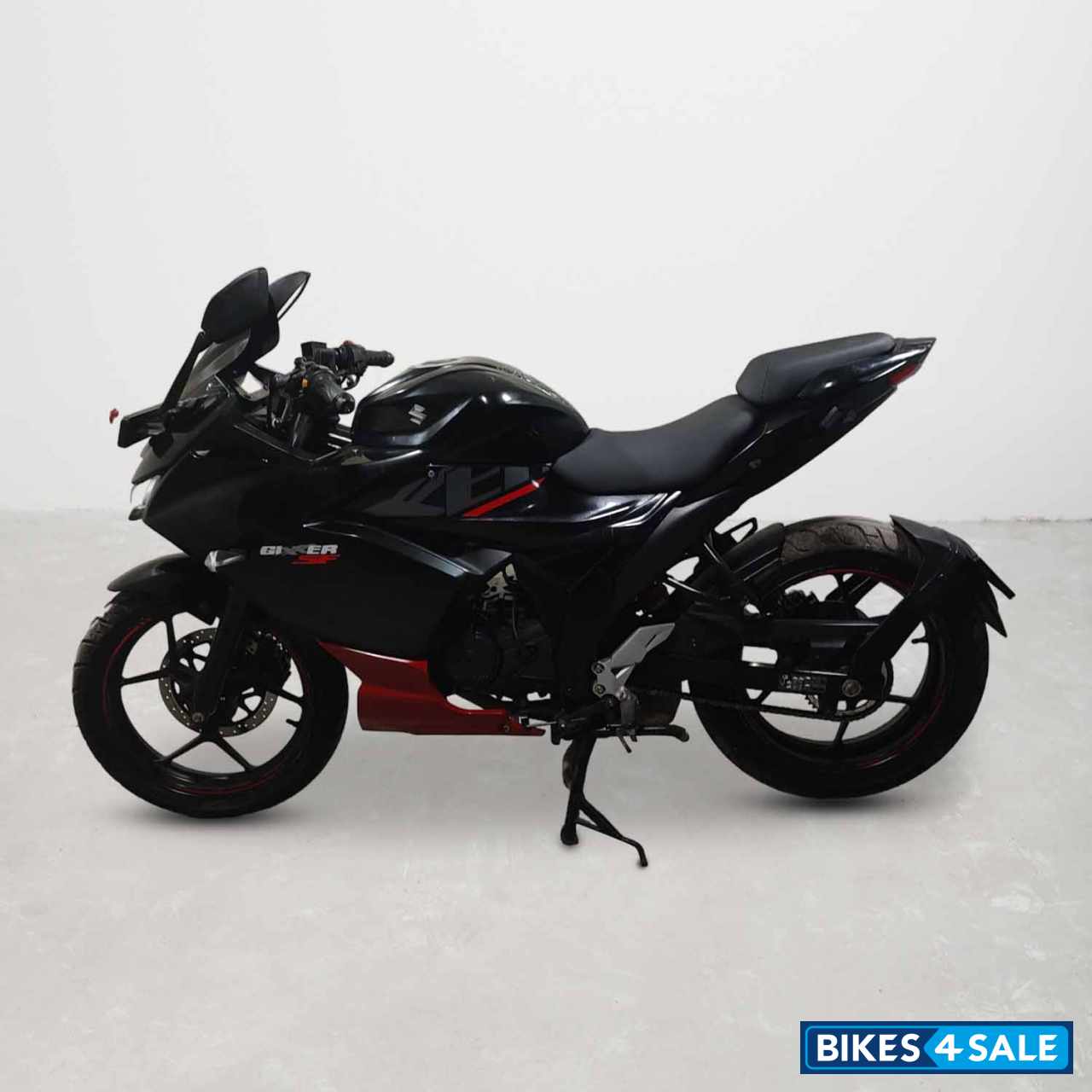 Suzuki Gixxer SF