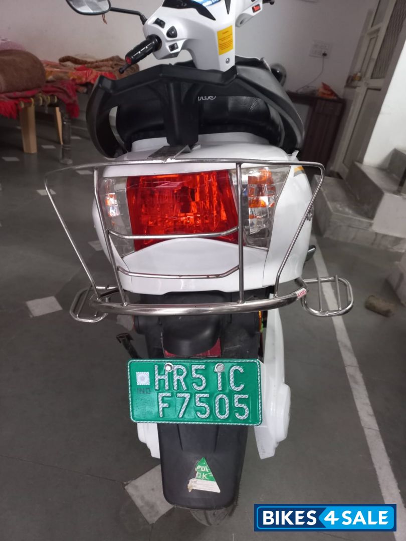 White Hero Electric Optima HS 500 ER