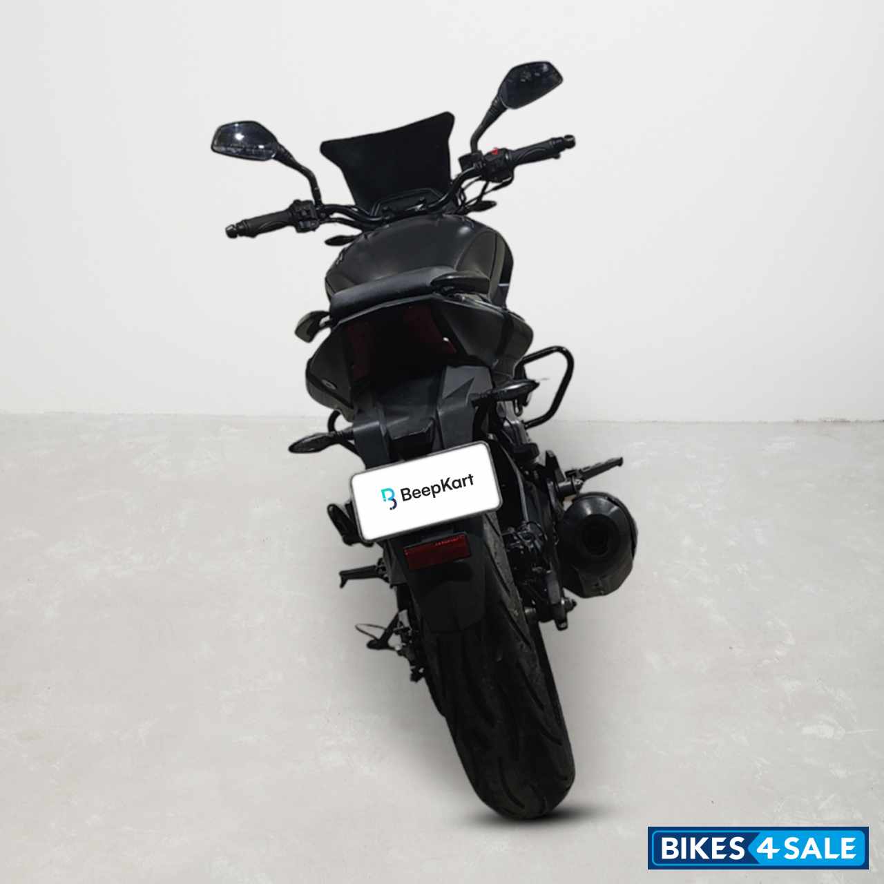 Bajaj Dominar 400