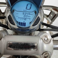 Bajaj Avenger Cruise 220