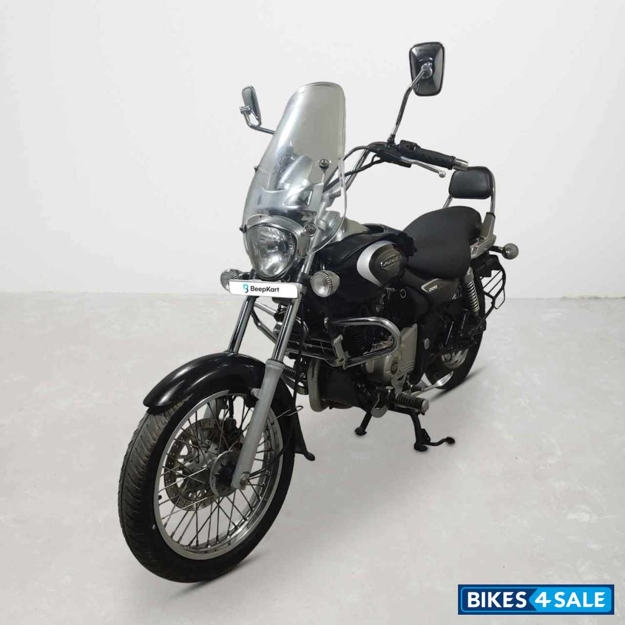 Bajaj Avenger Cruise 220