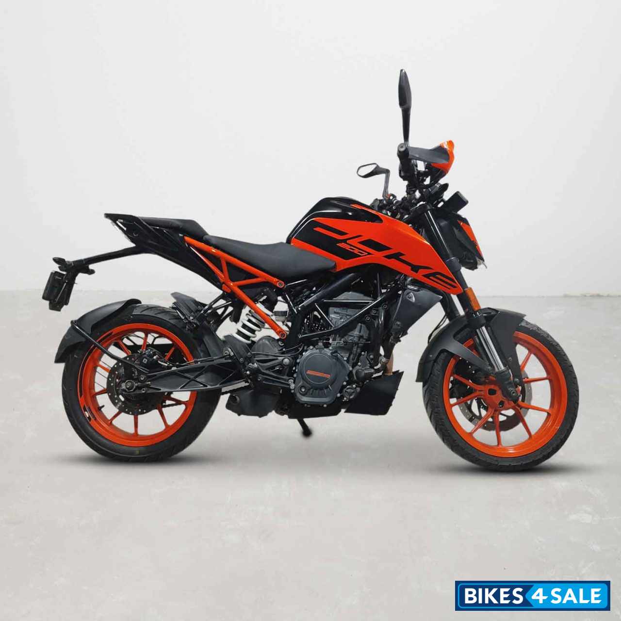 KTM Duke 200