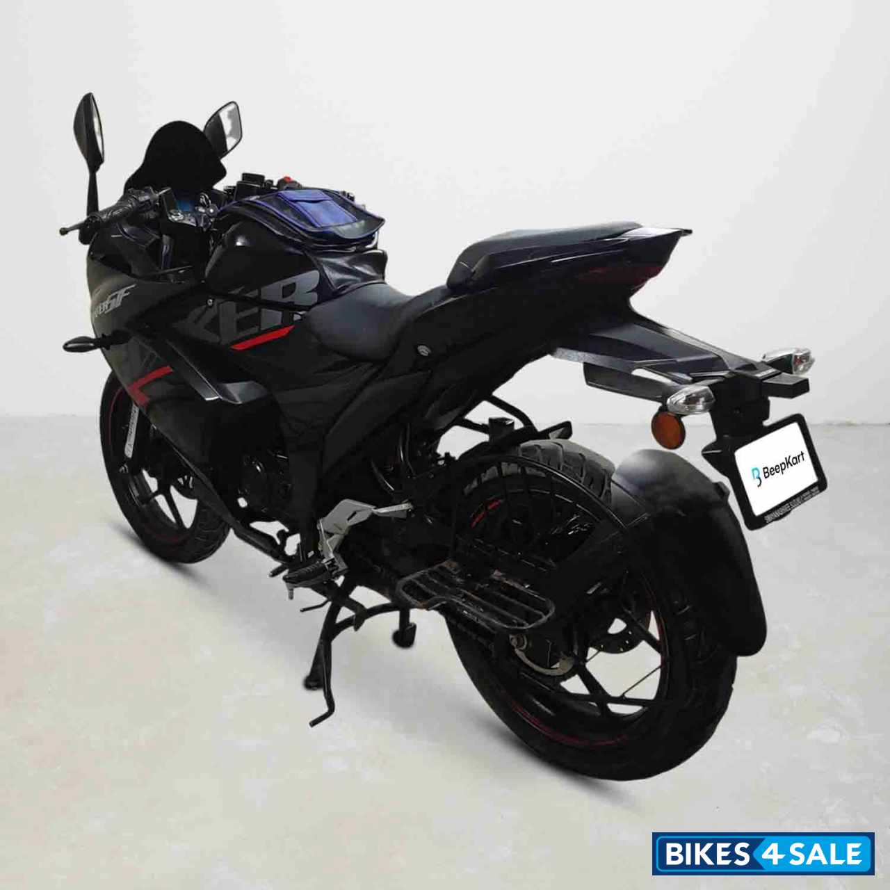 Suzuki Gixxer SF