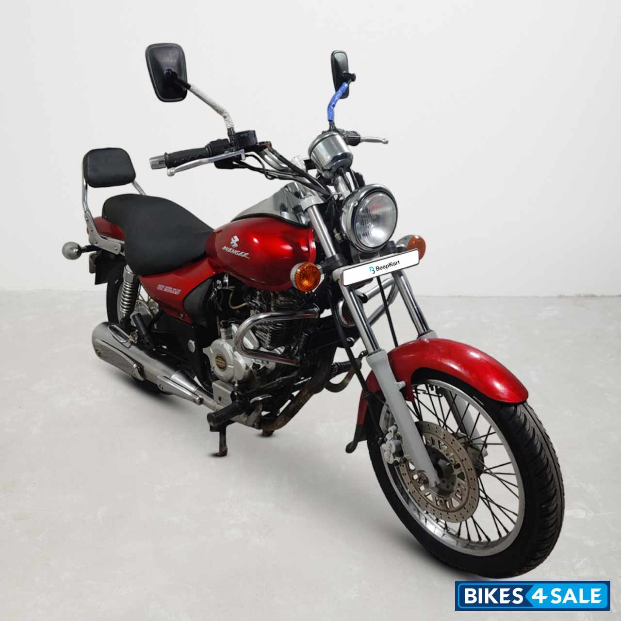 Bajaj Avenger 220 DTS-i