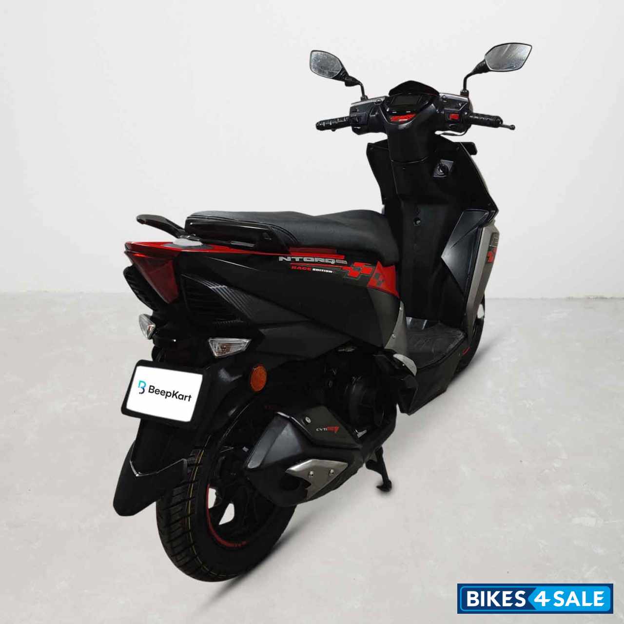 TVS NTORQ 125 Race Edition TVS NTORQ 125 Race Edition