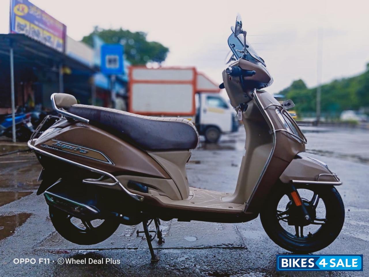 TVS Jupiter Classic BS6