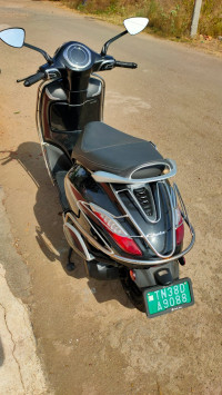 Brooklyn Black Bajaj Chetak Premium