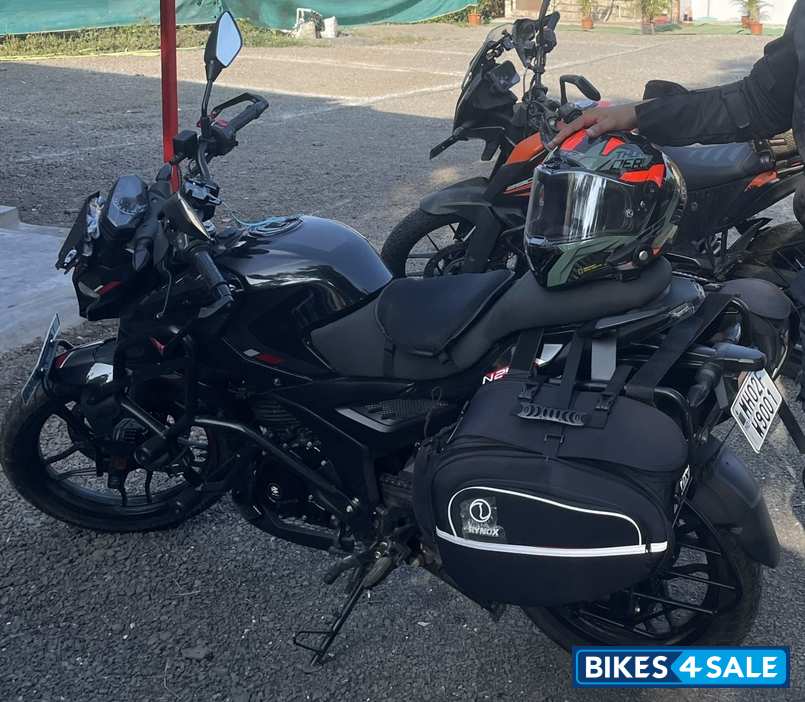 Bajaj Pulsar N250
