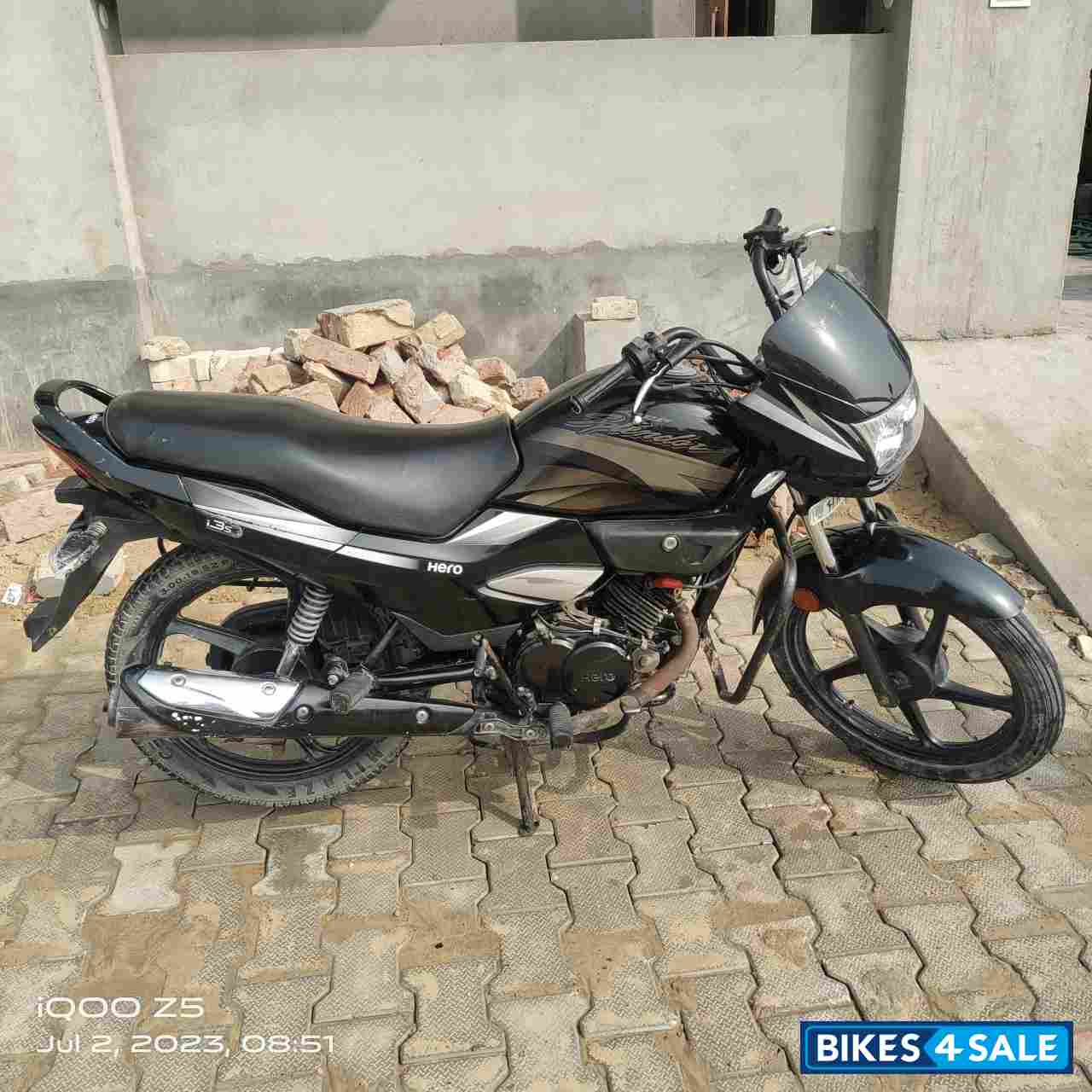 Grey-black Hero Super Splendor IBS