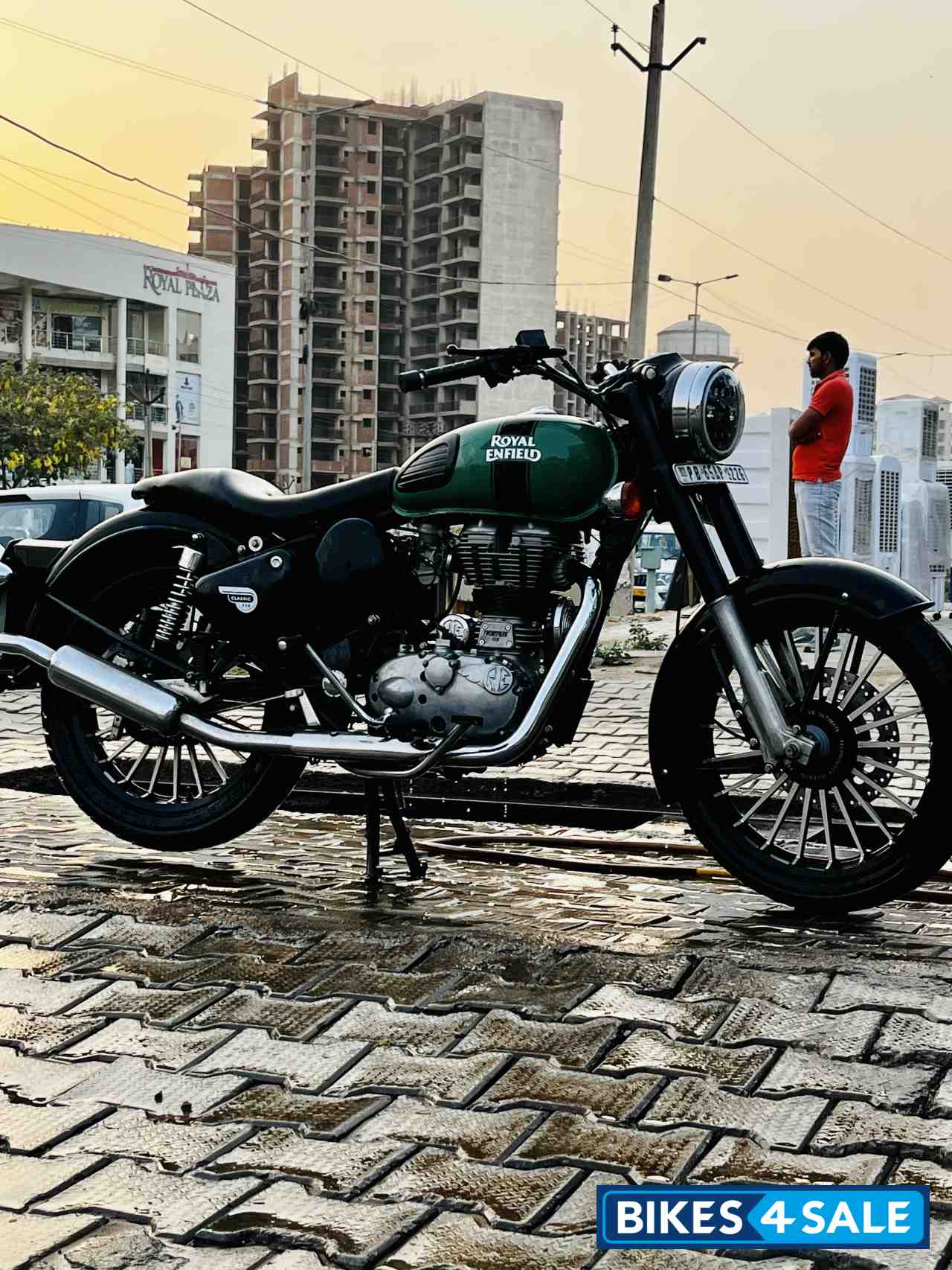 Royal Enfield Classic 350 Redditch Green