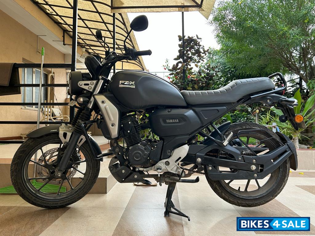 Yamaha FZ-X