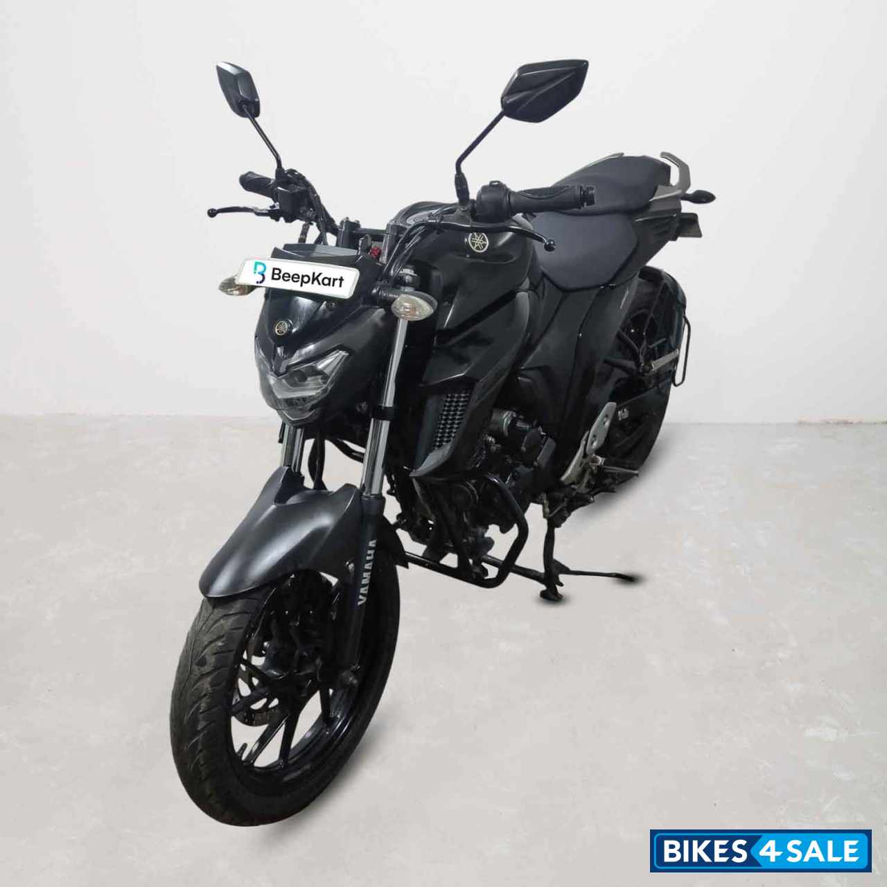 Yamaha FZ25