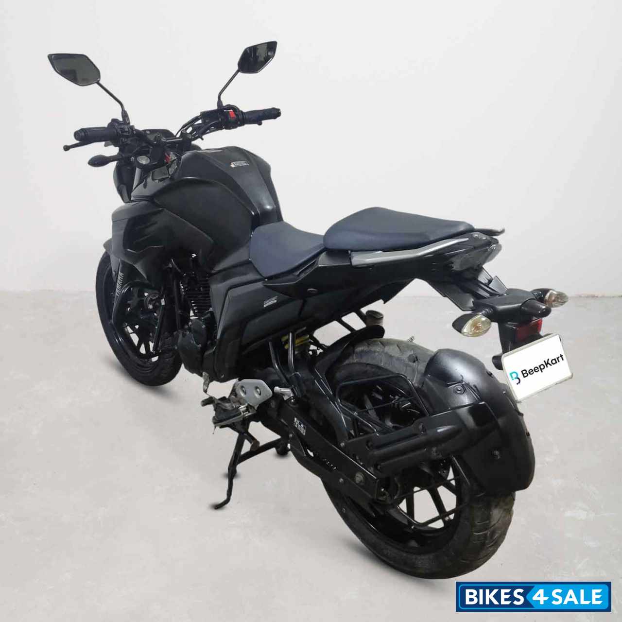 Yamaha FZ25
