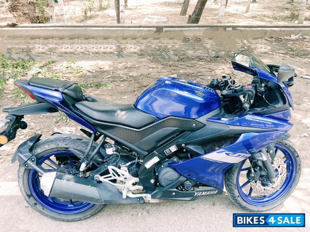 Sports Royal Blue Yamaha YZF R15 V3 BS6