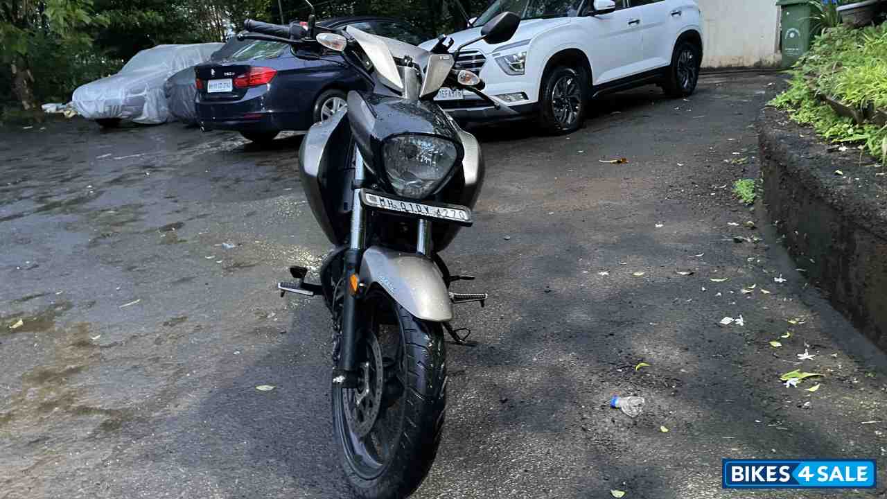 Metallic Mattetitanium Gold Suzuki Intruder 150 BS6