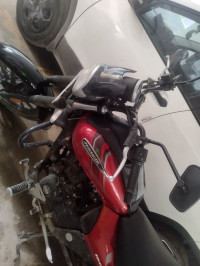 Red Bajaj Avenger Street 160