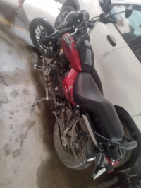 Red Bajaj Avenger Street 160