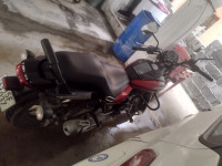 Red Bajaj Avenger Street 160