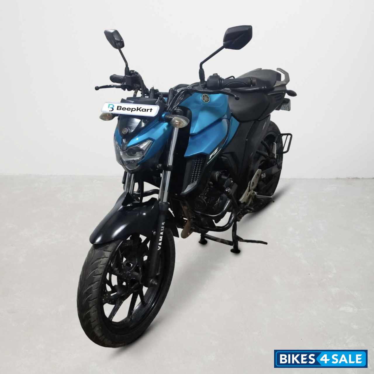 Yamaha FZ25