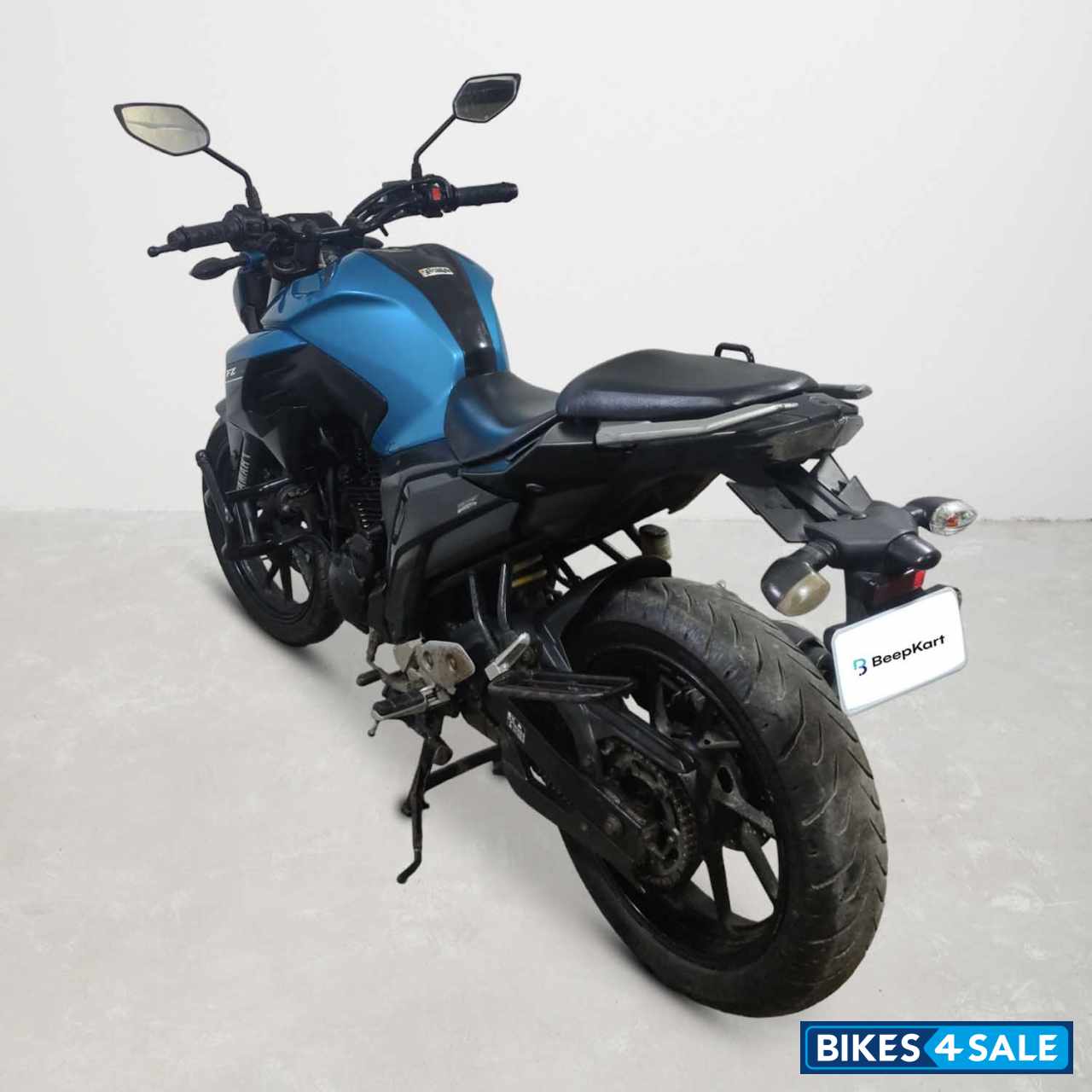 Yamaha FZ25