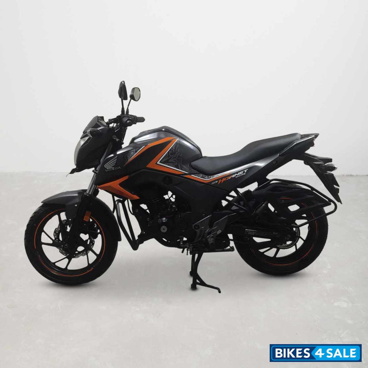 Honda CB Hornet 160R