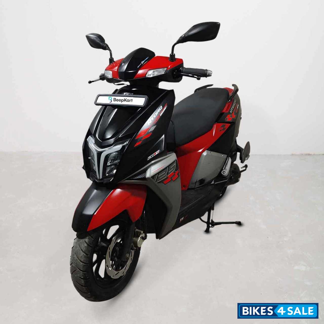 TVS NTORQ 125 Race Edition TVS NTORQ 125 Race Edition