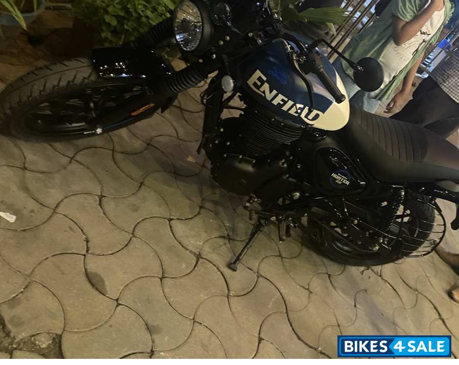 Royal Enfield Hunter 350 Metro