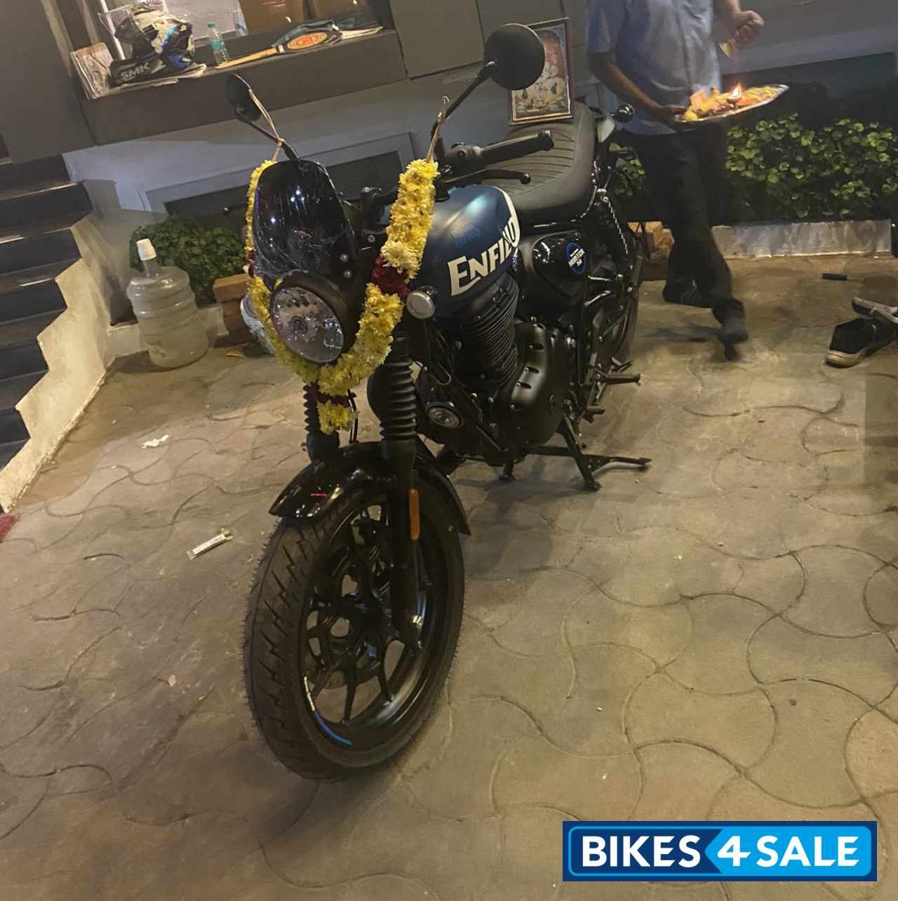 Royal Enfield Hunter 350 Metro