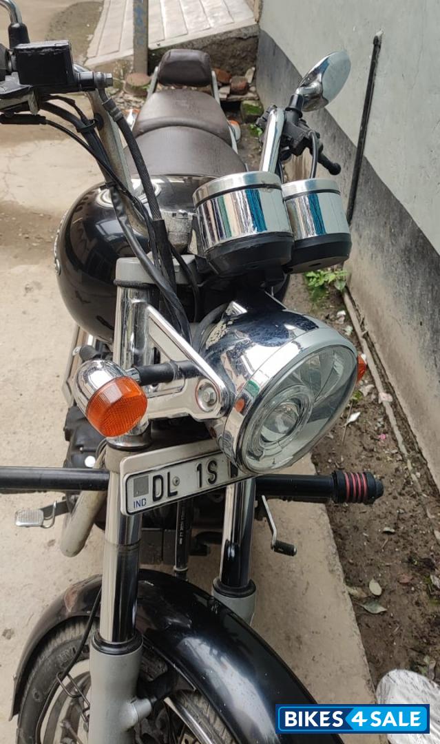 Royal Enfield Thunderbird
