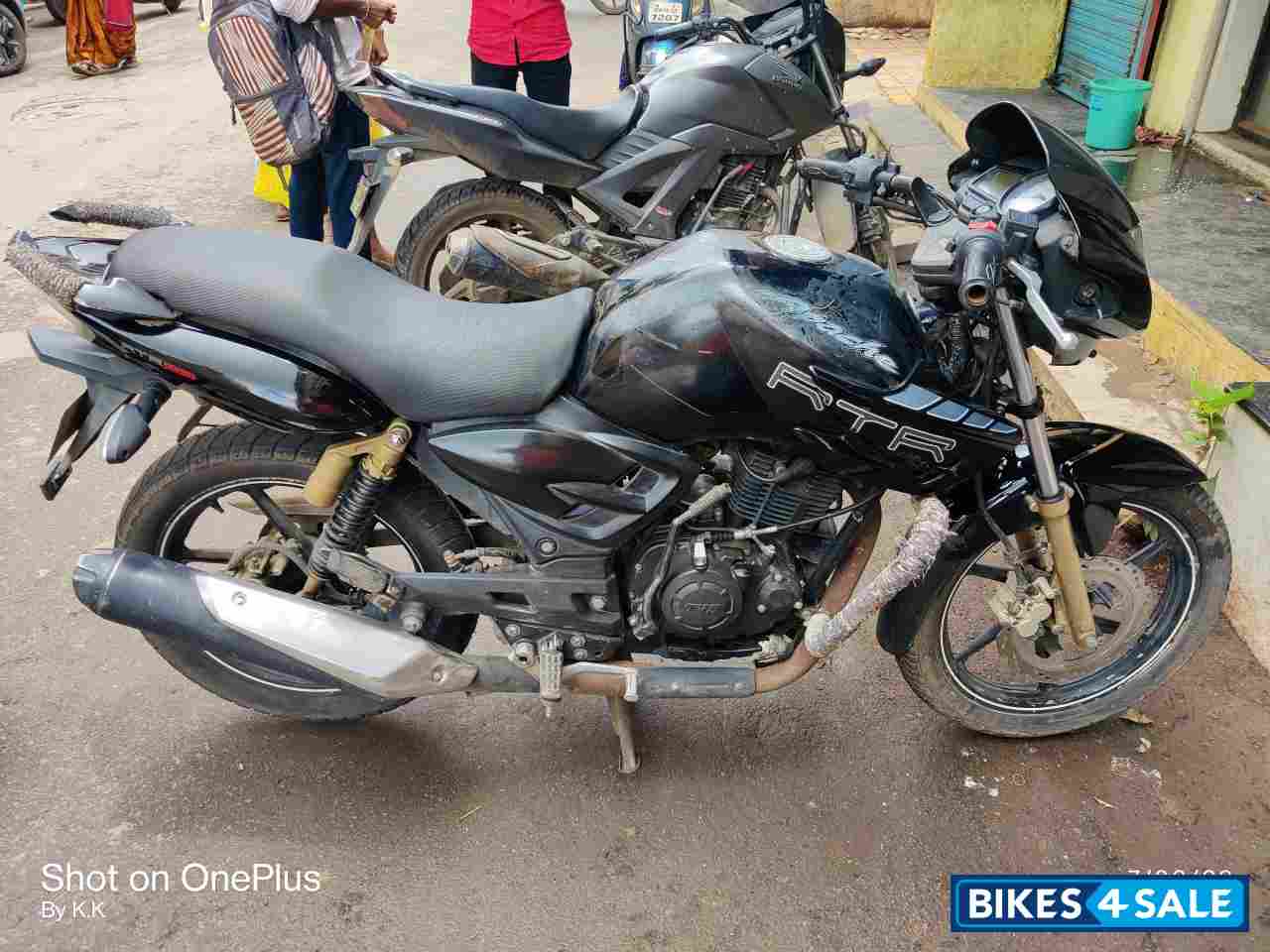 TVS Apache RTR 180 ABS