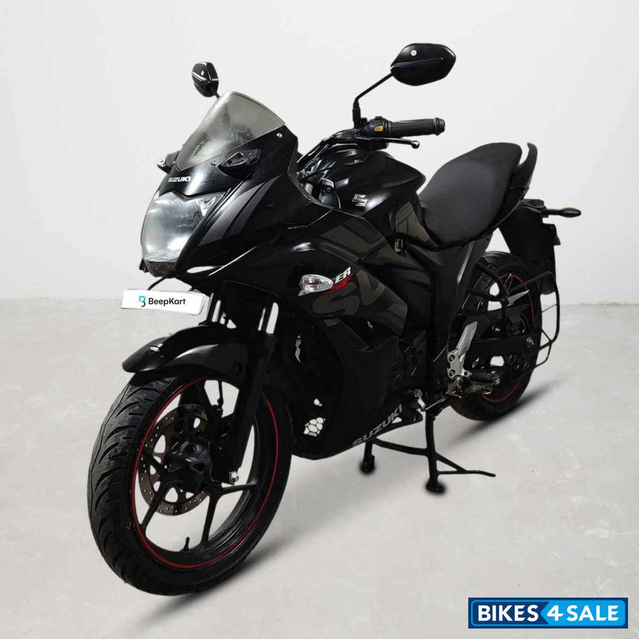 Suzuki Gixxer SF
