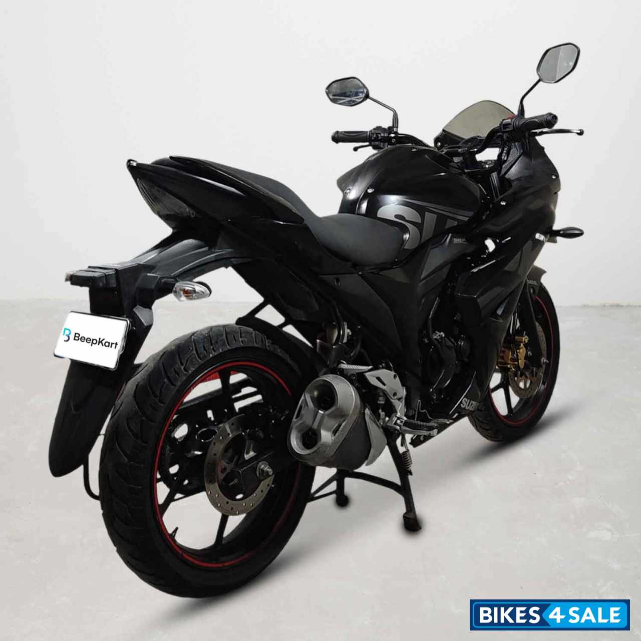 Suzuki Gixxer SF