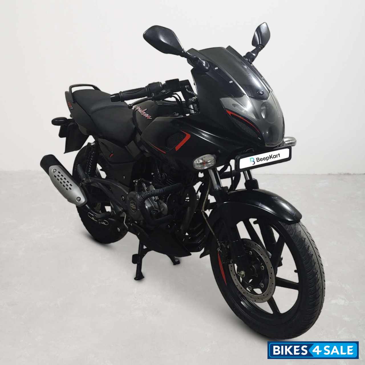 Bajaj Pulsar 180F Neon