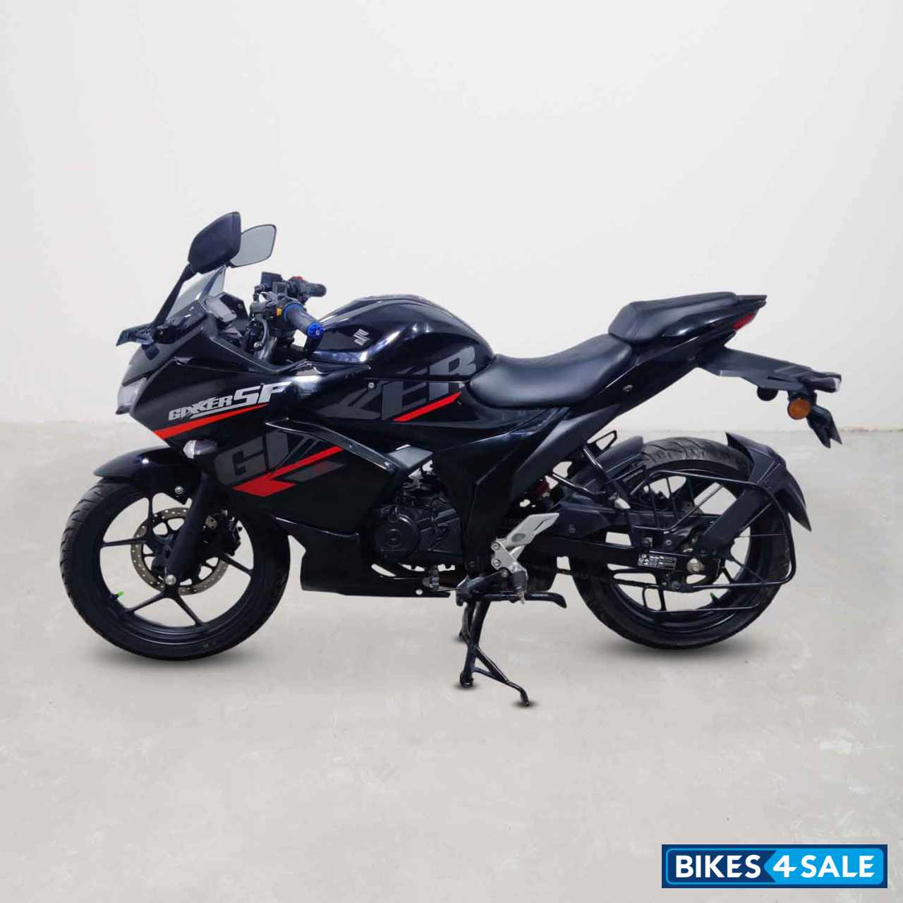 Suzuki Gixxer SF