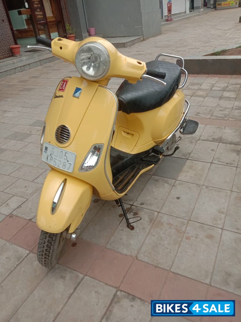 Vespa VX 125