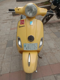 Vespa VX 125