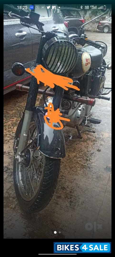 Black Royal Enfield Classic 350
