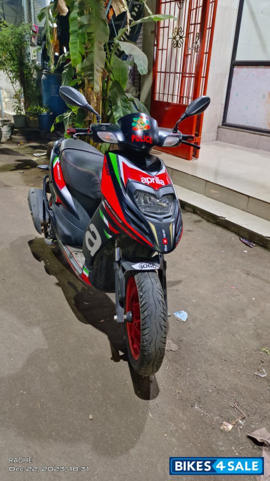 Black Red Aprilia SR 160 Race ABS