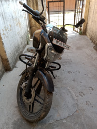 Bajaj V15