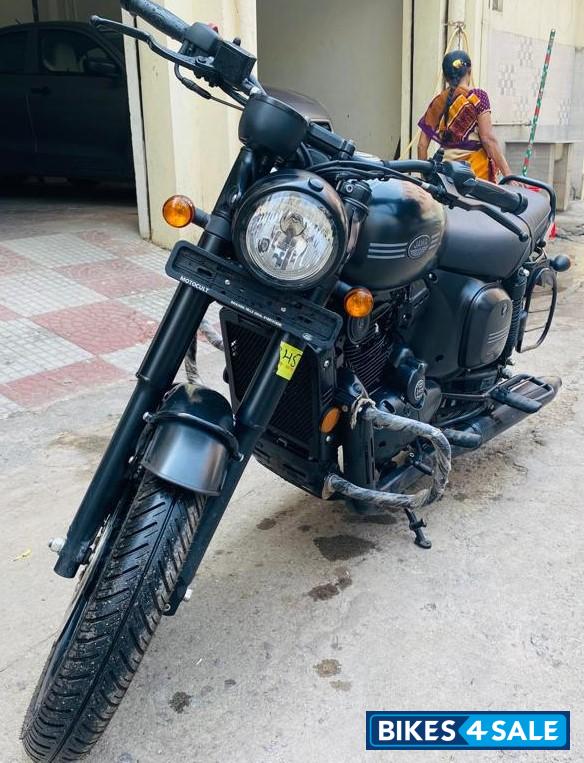 Jawa 42 Dual Channel ABS AllStar Black