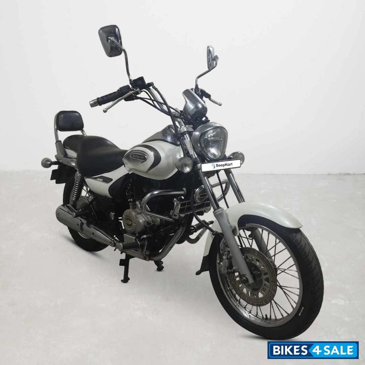 Bajaj Avenger Cruise 220