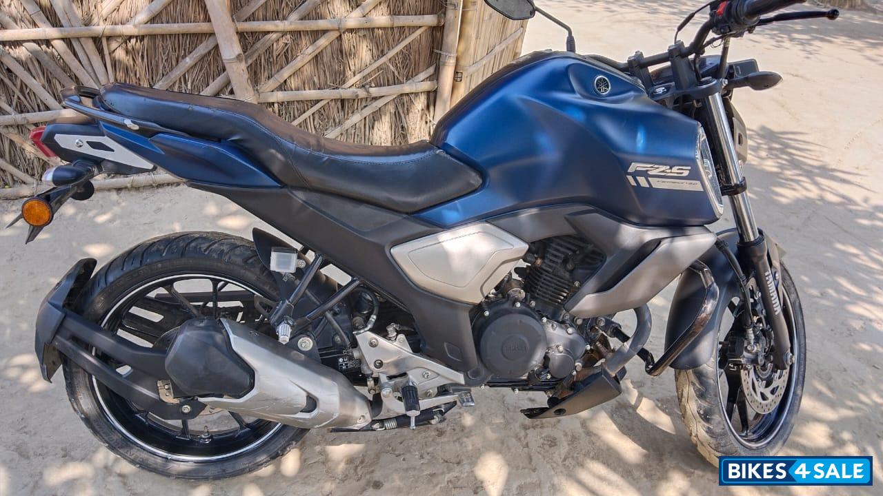Yamaha FZ-S FI V3 BS6
