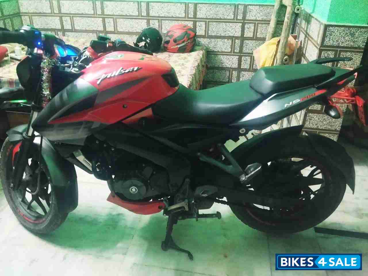 Bajaj Pulsar NS200