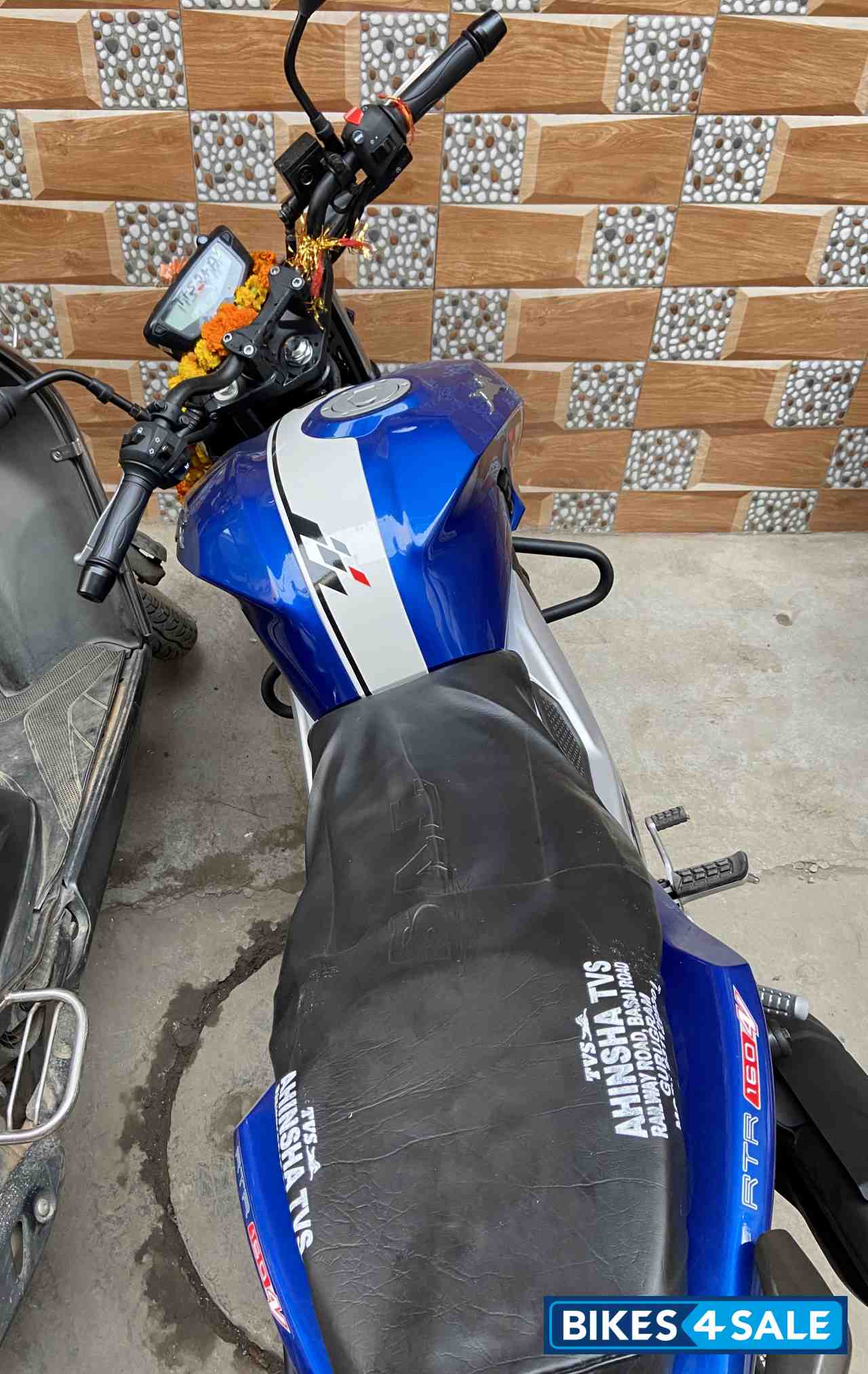 TVS Apache RTR 160 4V