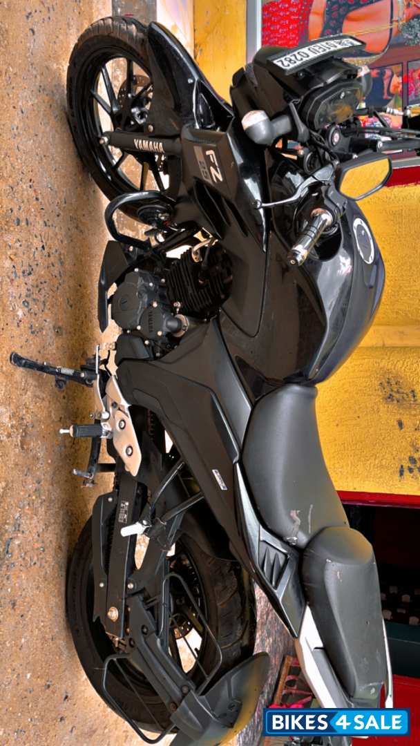 Yamaha FZS 25 BS6 Yamaha FZS 25 BS6